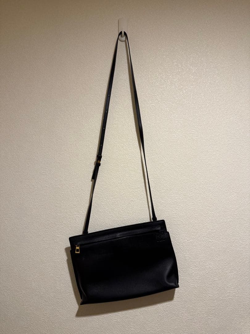 LOEWE ロエベ Tポーチ ショルダーバッグ