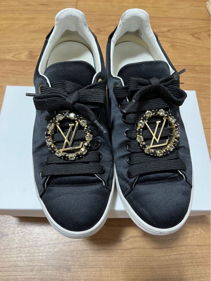 まや ルイヴィトン フロントロー・ラインスニーカー