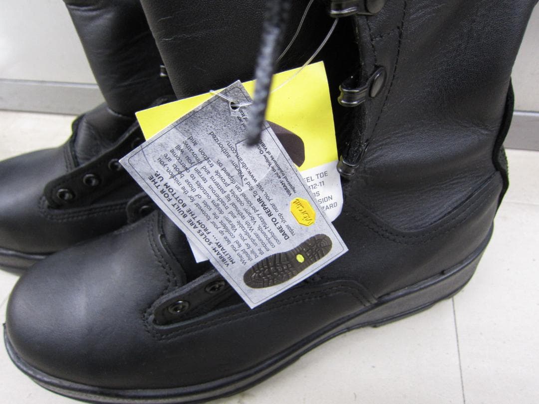 米軍放出品　vibromブーツ　安全靴US7.5