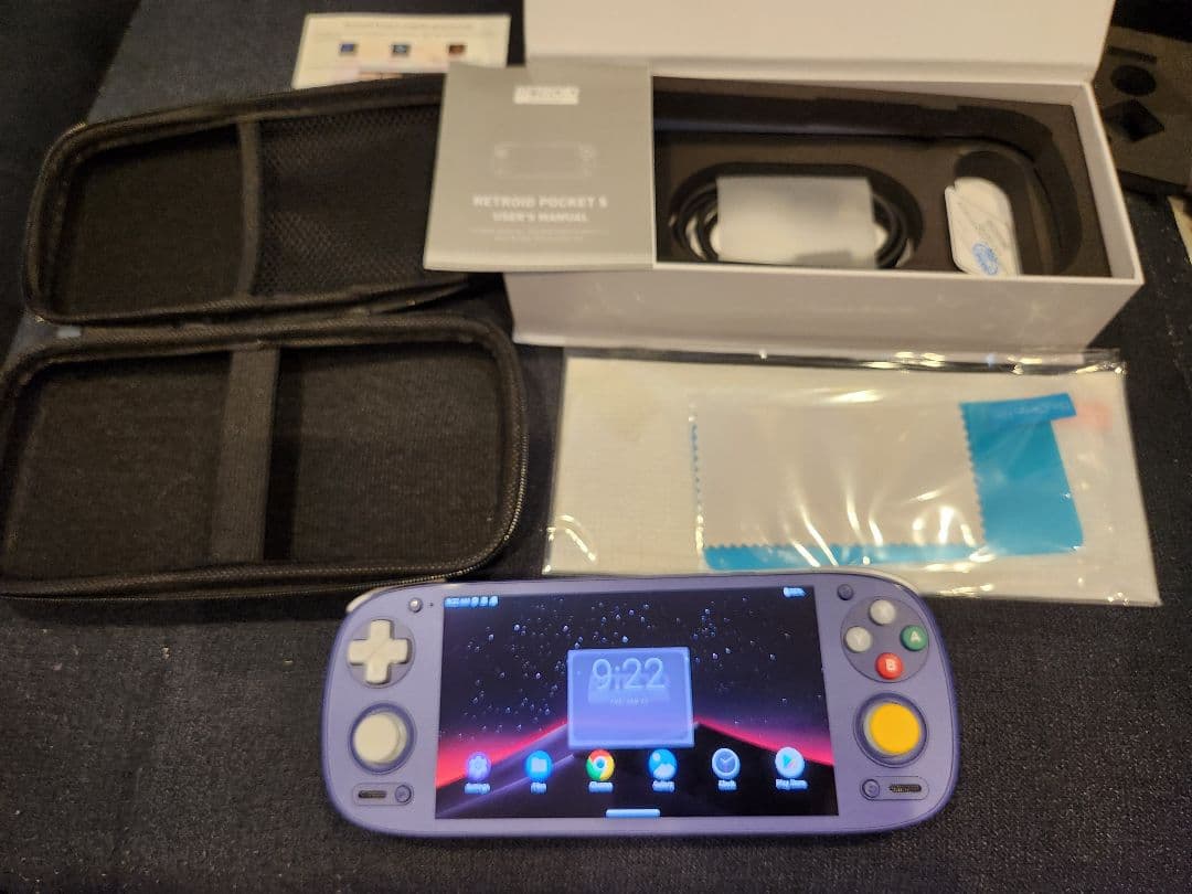 Retroid Pocket 5　GCカラー