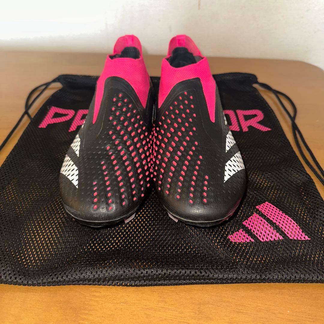 パ*ン様 アディダス プレデターアキュラシー＋ AG