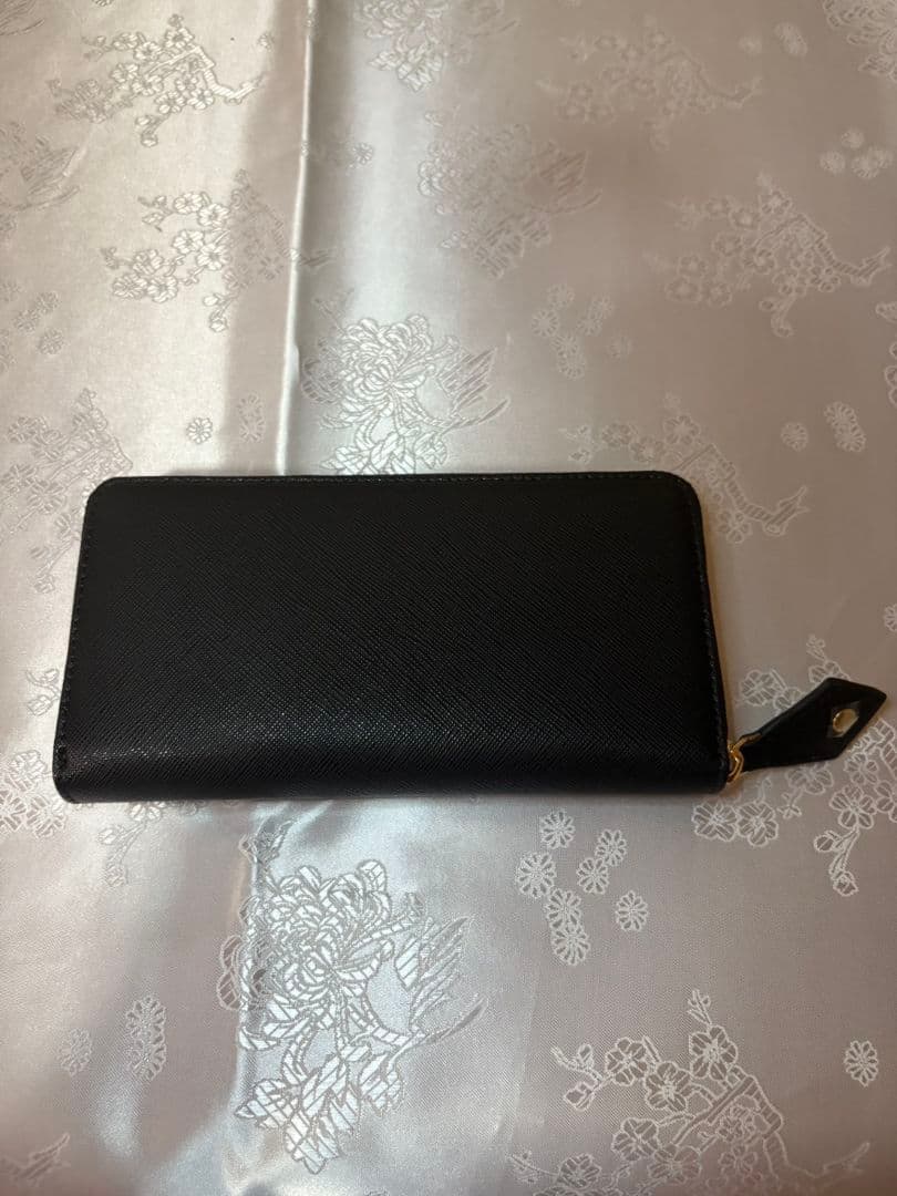 新品 Vivienne Westwood ブラックラウンド、ファスナー長財布