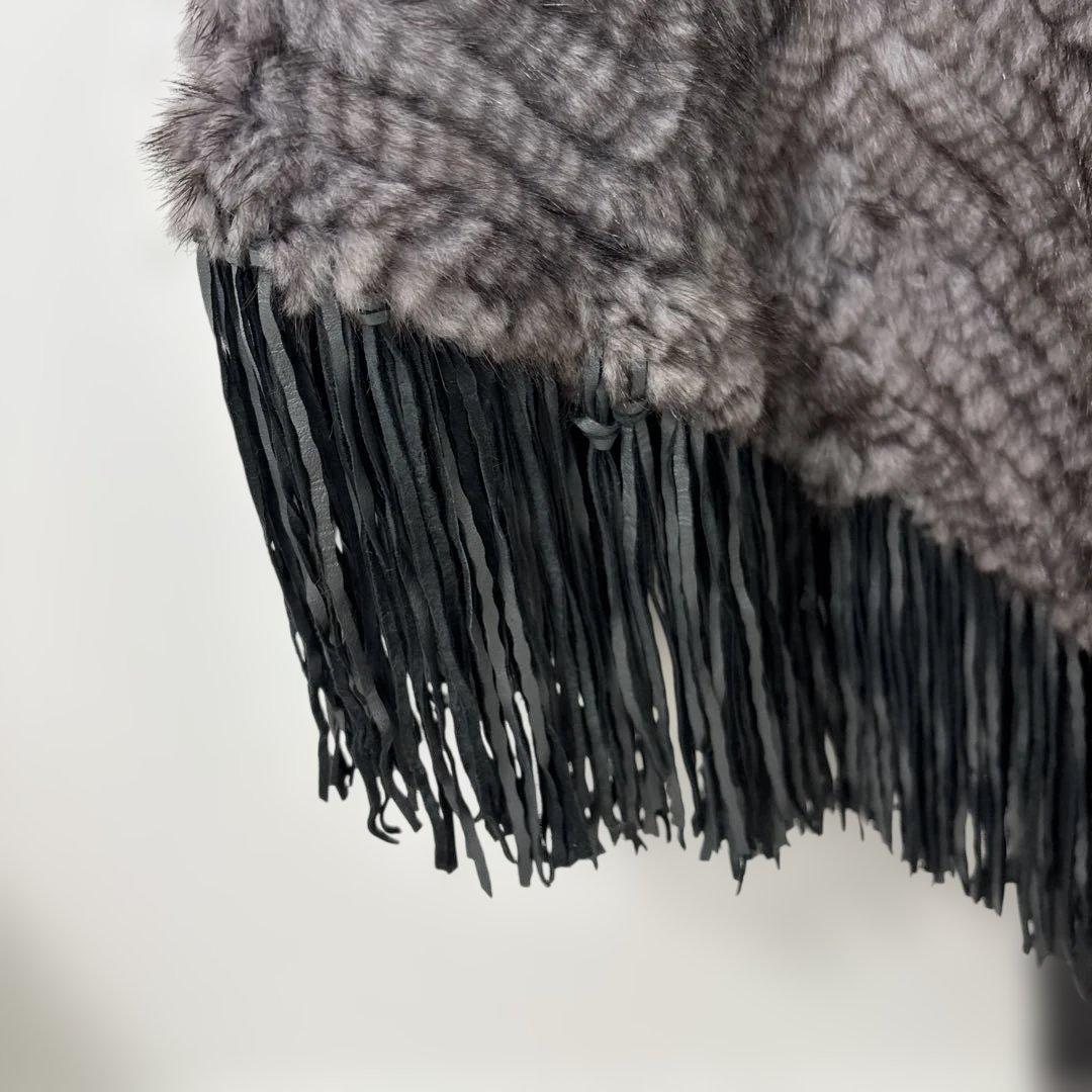 フード付き　ミンク　ポンチョ