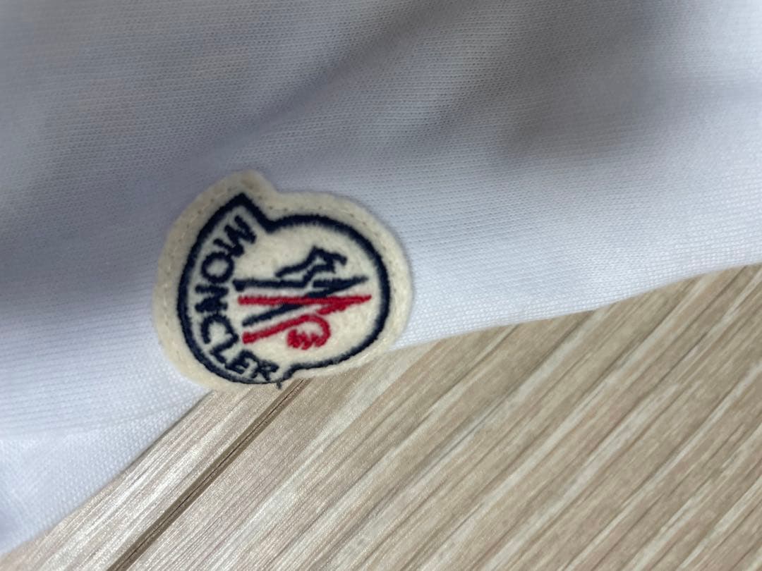 MONCLER ホワイト ロングスリーブ カットソー