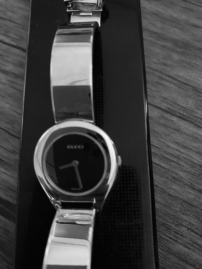 GUCCI 腕時計(クォーツ) シルバー