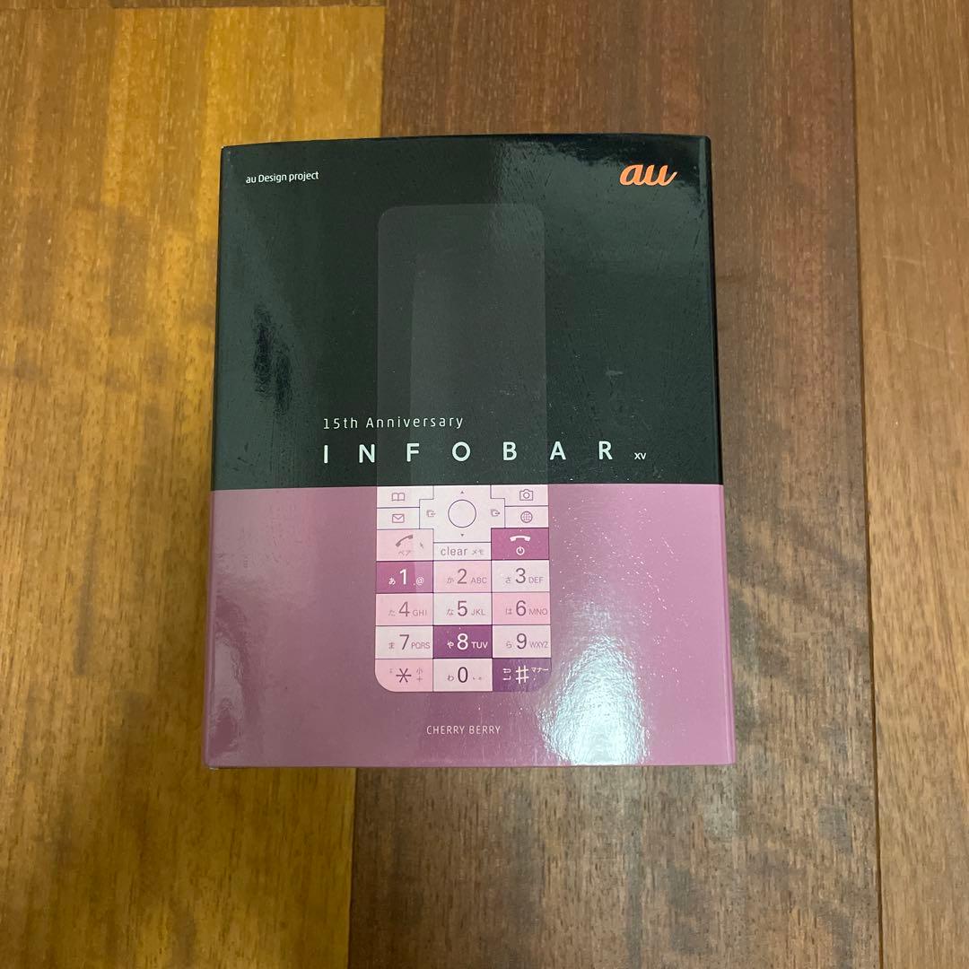 携帯電話本体 INFOBAR xv CHERRY BERRY