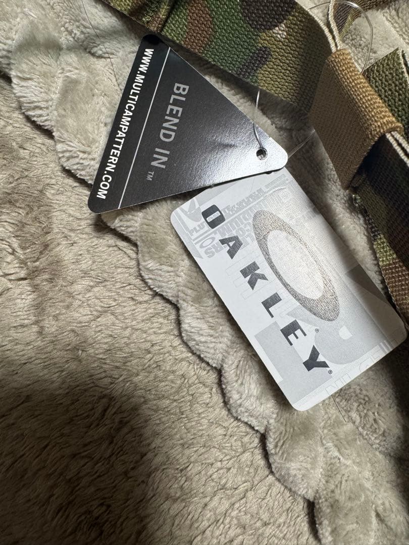 Multicam OAKLEY アイコンバックパック2.0