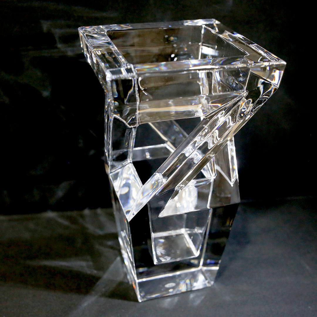 【極美品 送料込み】バカラ アーキテクチャー クリスタル フラワーベース 花瓶