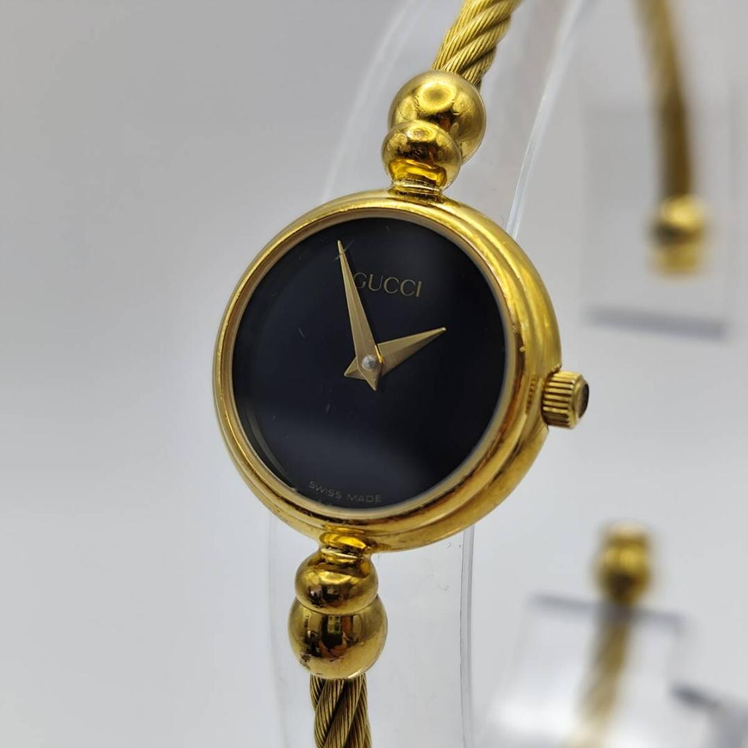 稼働品 GUCCI グッチ 腕時計 バングル 2700.2.L クォーツ 箱付き