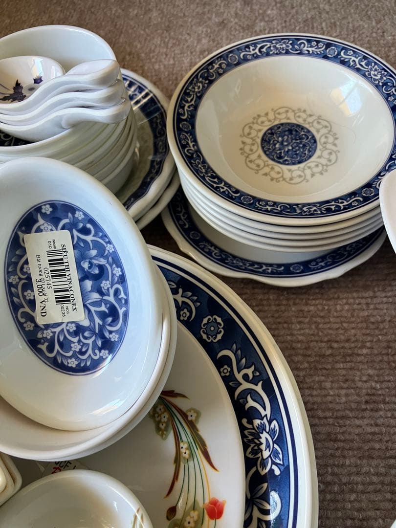 東南アジア　メラミン食器セット　大量新品