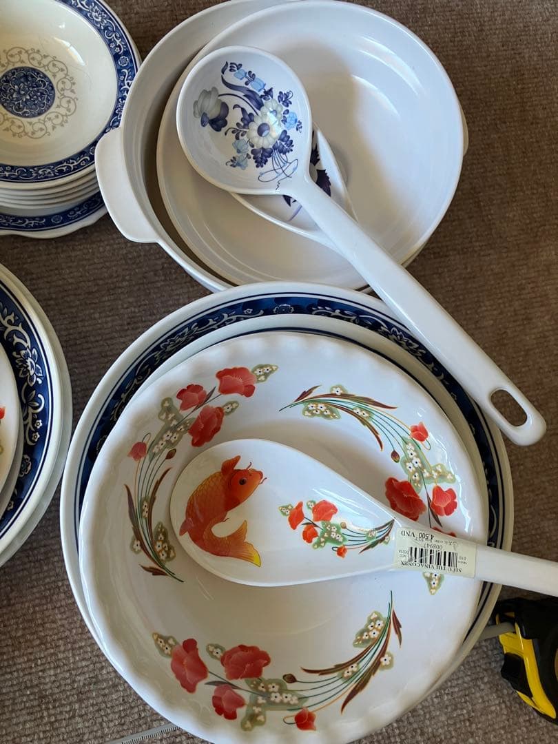 東南アジア　メラミン食器セット　大量新品