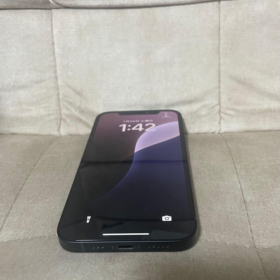 <バッテリー100> Apple iPhone 12 128GB ブラック