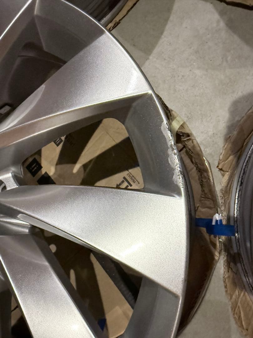 フォルクスワーゲン　アルテオン　20インチ　純正アルミホイール