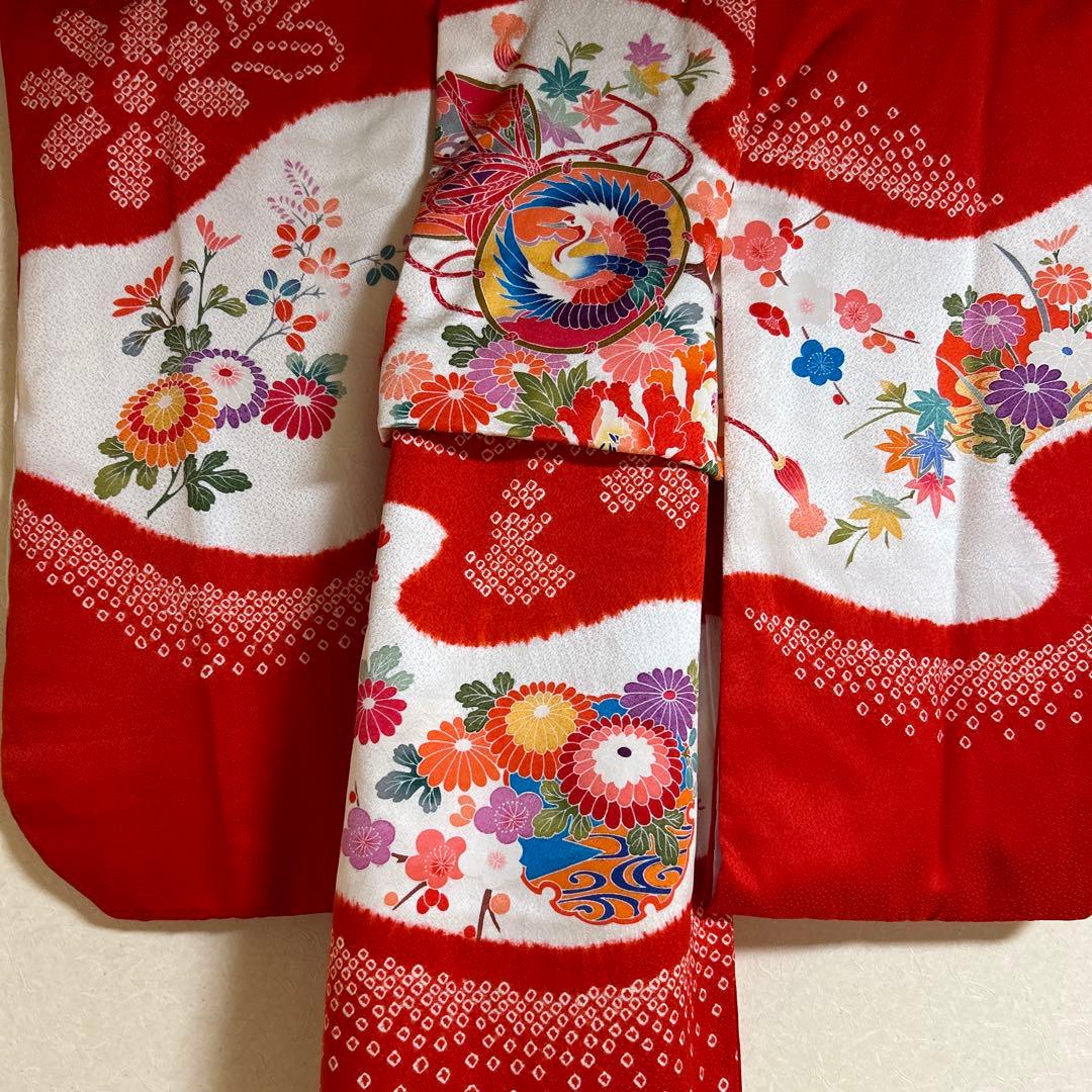 正絹　七五三用伝統和服 赤と白 花柄刺繍