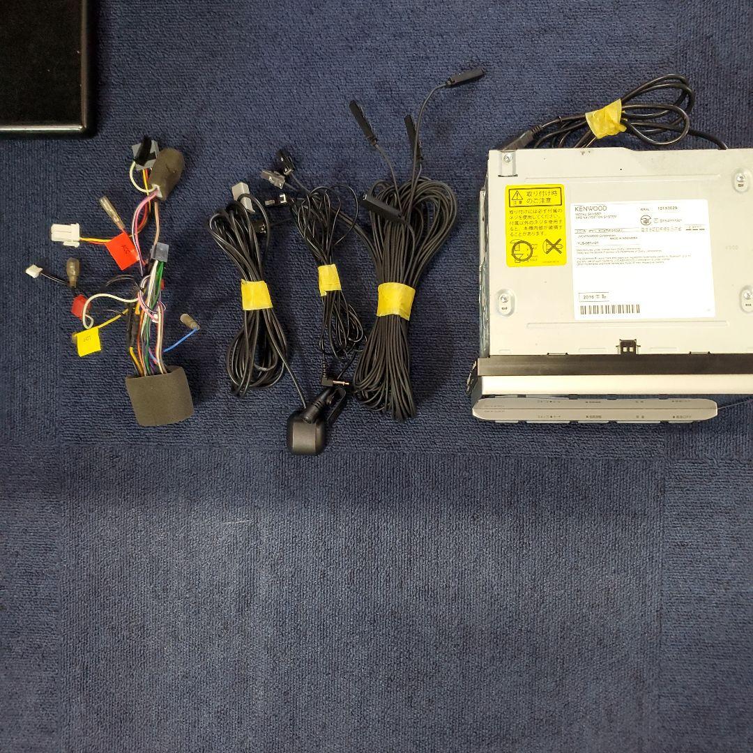 スズキ 8インチカーナビ Bluetooth搭載