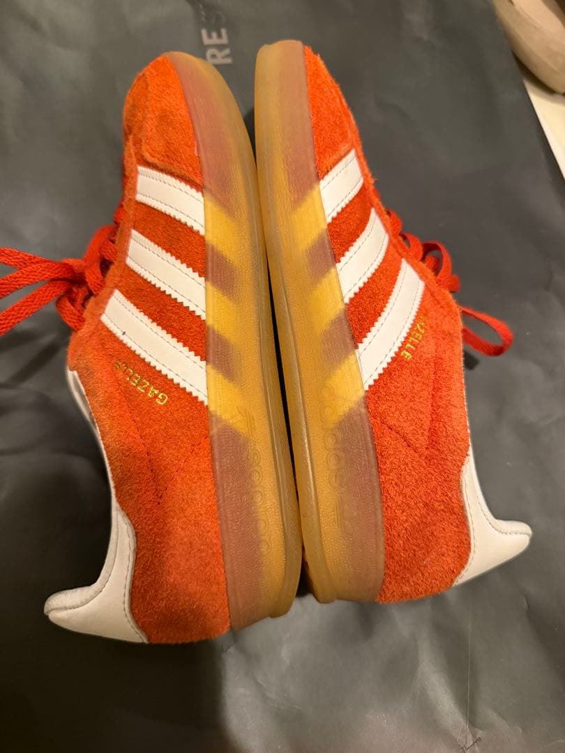 adidas gazelle アディダス ガゼル オレンジ スエード スニーカー