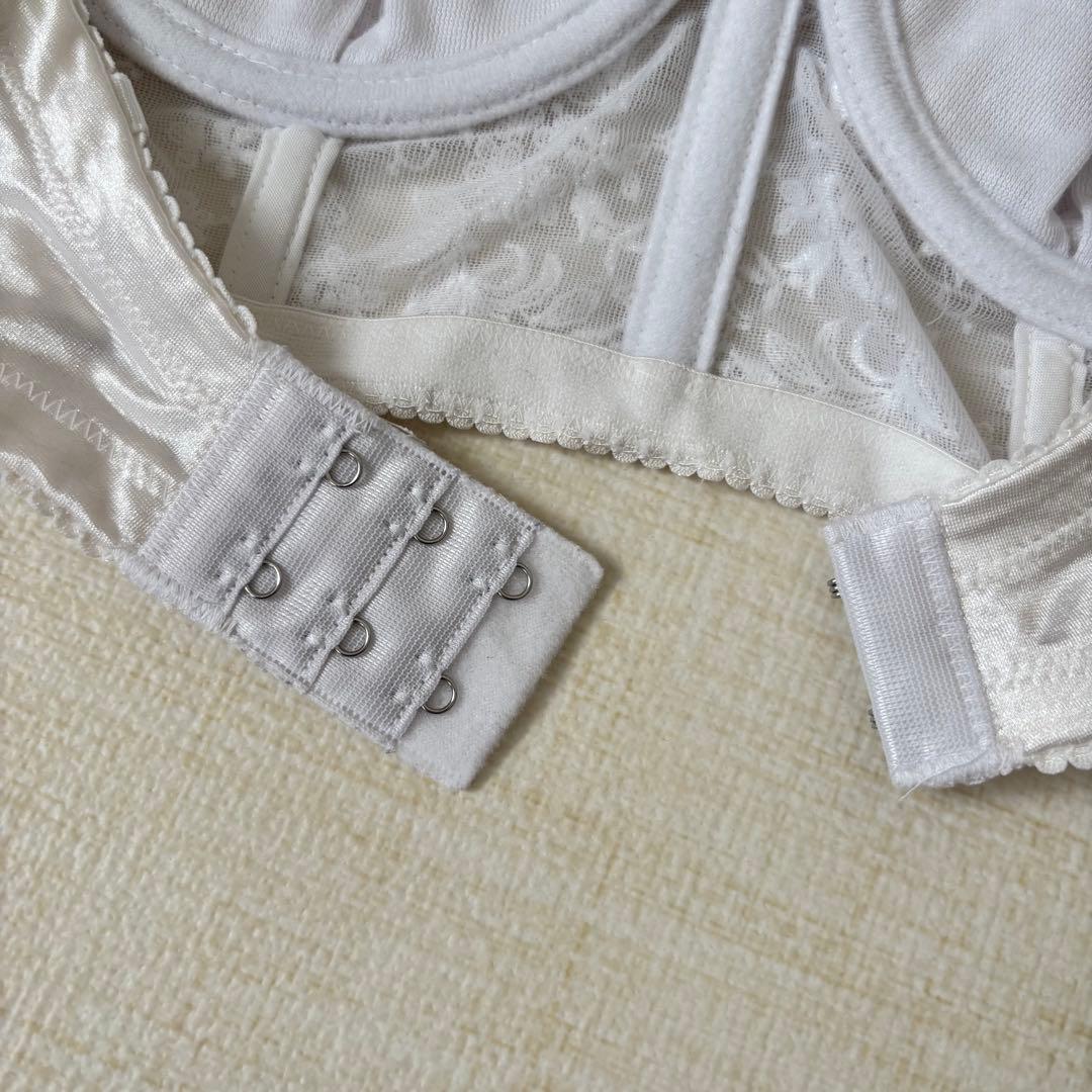 セモア ブライダルインナー C70