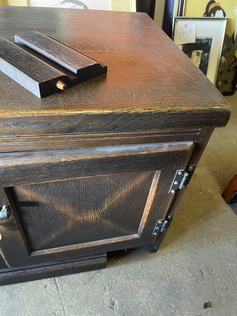 飛騨産業 株式会社　TVボード 深めPの淡色