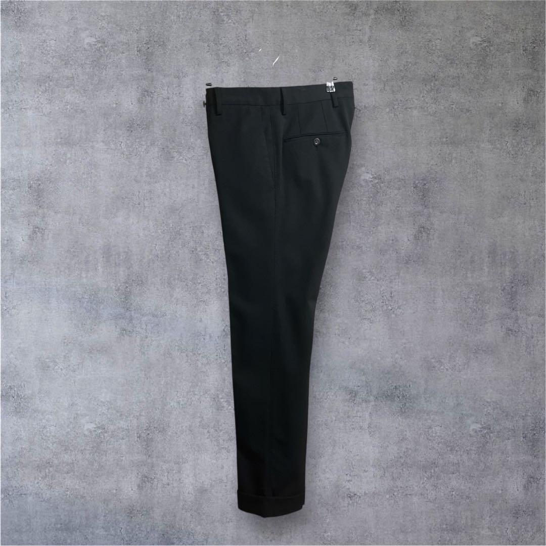 美品 PT01 ピーティゼロウーノ スラックス　ブラック Traveller