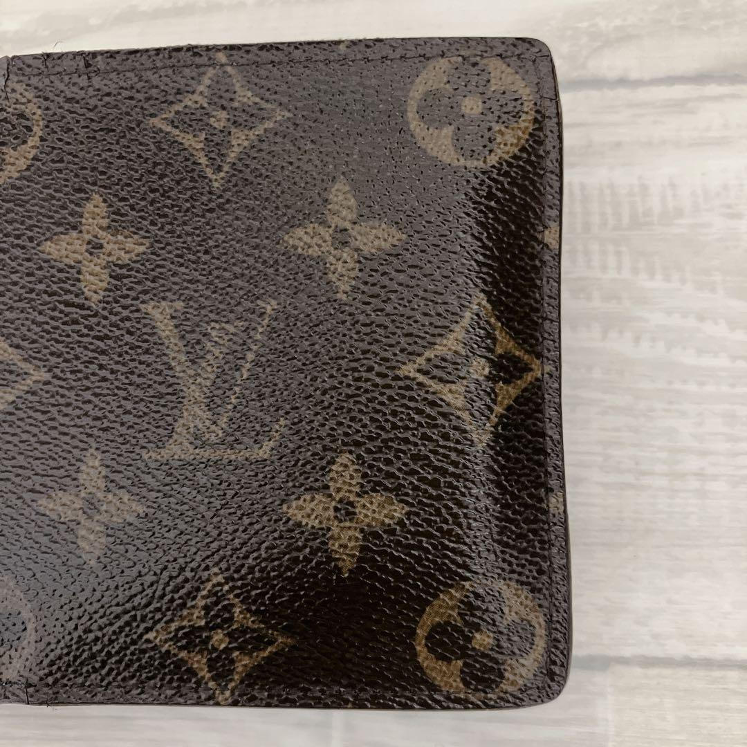 ルイヴィトン 二つ折り財布 ポルトフォイユマルコ おまけ長財布