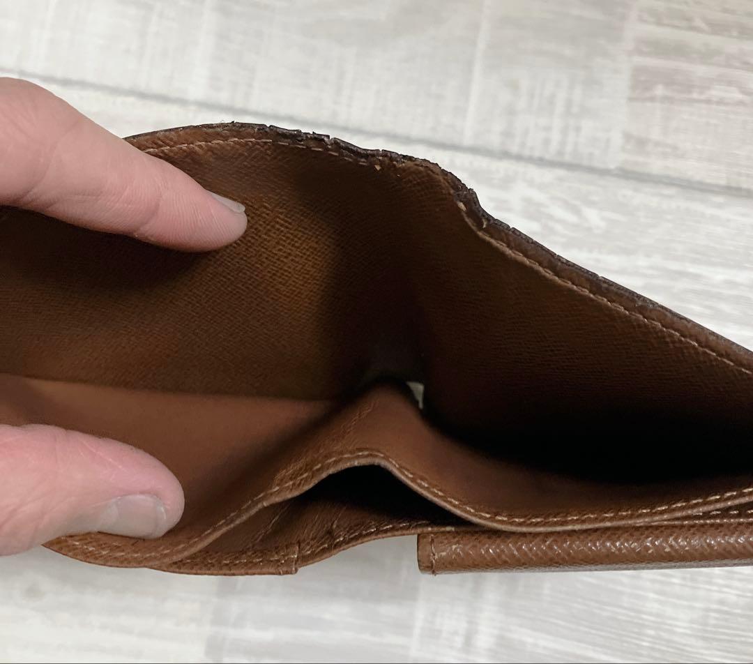 ルイヴィトン 二つ折り財布 ポルトフォイユマルコ おまけ長財布