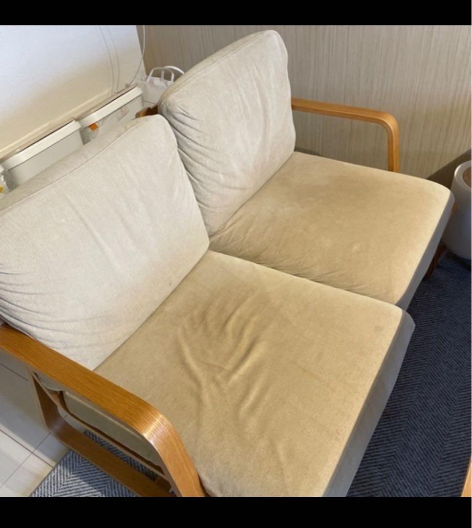 リビングでもダイニングでも使えるソファテーブルベンチ4点