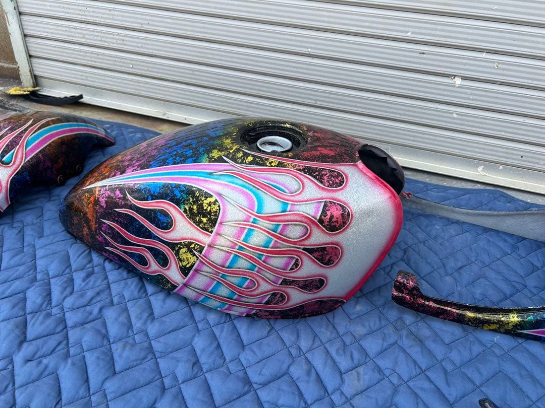 ゼファー400外装セット塗装後未使用