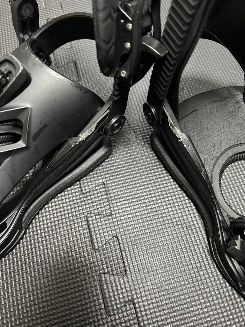 スノーボードビンディング(UNIONコンタクトプロ)