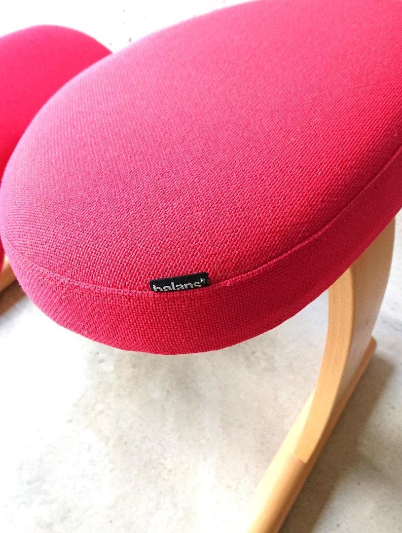 【良品】バランスチェアイージー　サカモトハウス 　レッド