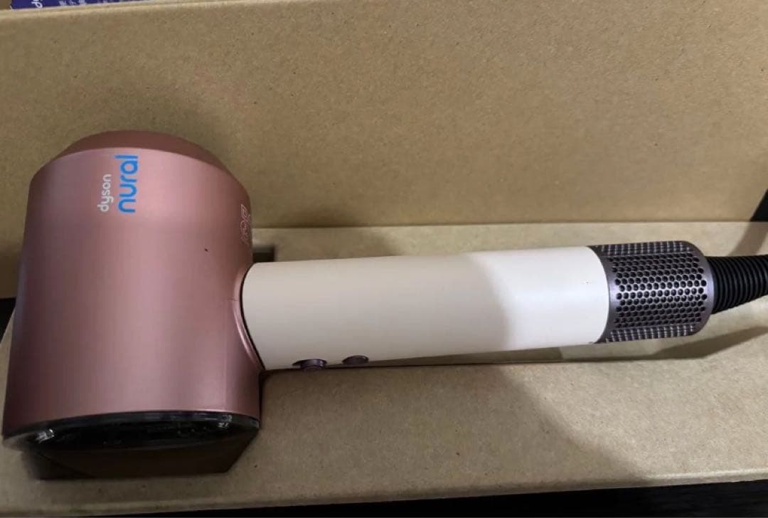 Dyson ダイソンスーパーソニックニューラルシャインヘアドライヤHD16VLP