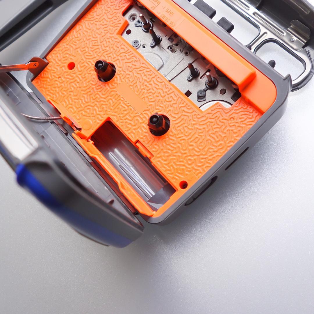 【動作整備品】希少 WM-FS399 ソニー スポーツ ウォークマン ラジオ付