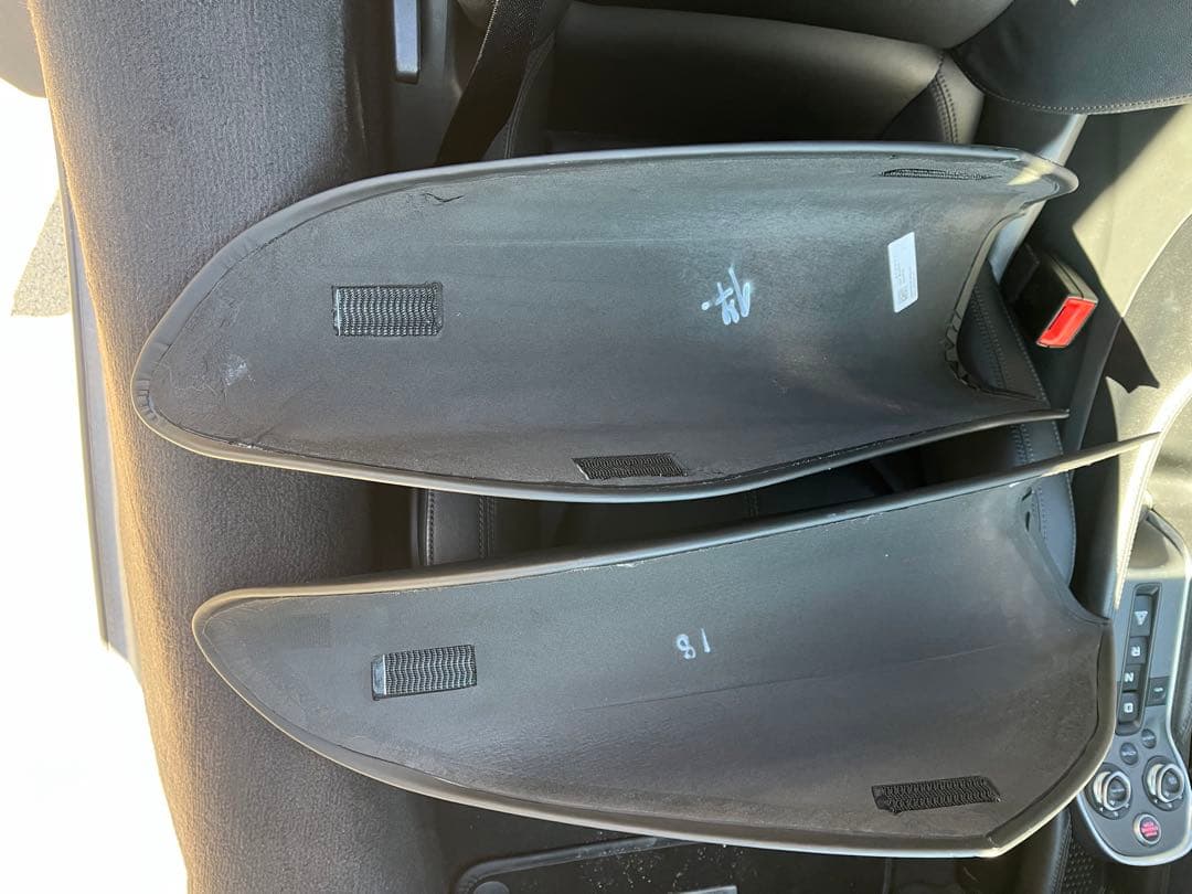 ＊panda＊ マクラーレン純正　レザーサイドシェル左右