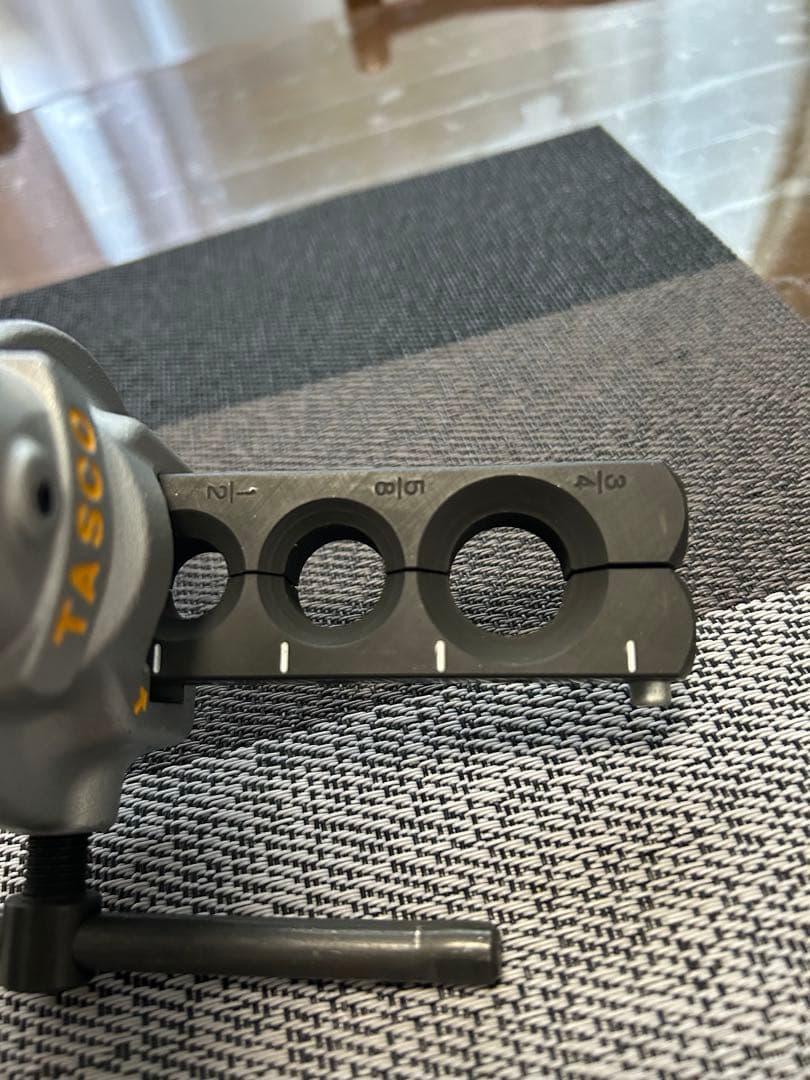 イチネン TASCO エアコン工具セット TA23AB 真空ポンプ逆止弁付 ほか