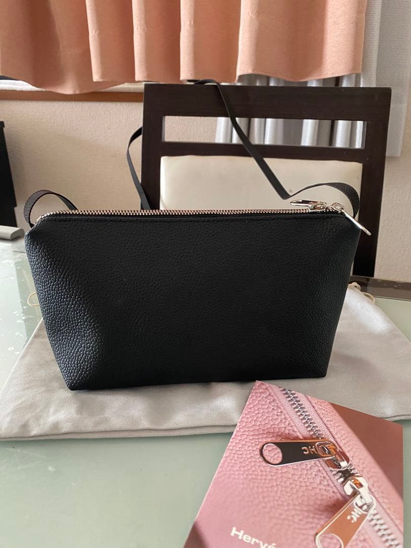 えみり‼️2784g 黒　ショルダーバッグ　新品❣️タイムセール