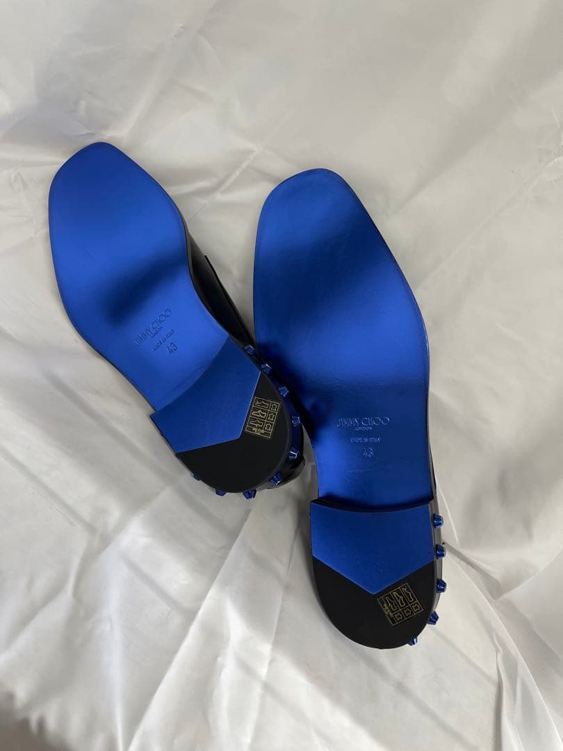 ジミーチュウ STEFAN ブラック/ポップブルー 43（期間限定特価）18日迄