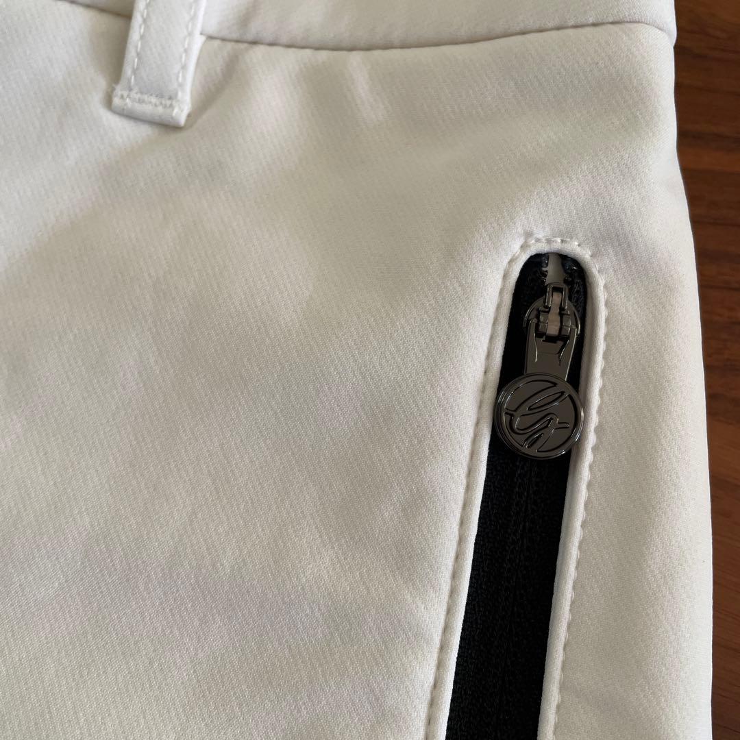 デサントゴルフ　新作白パンツM