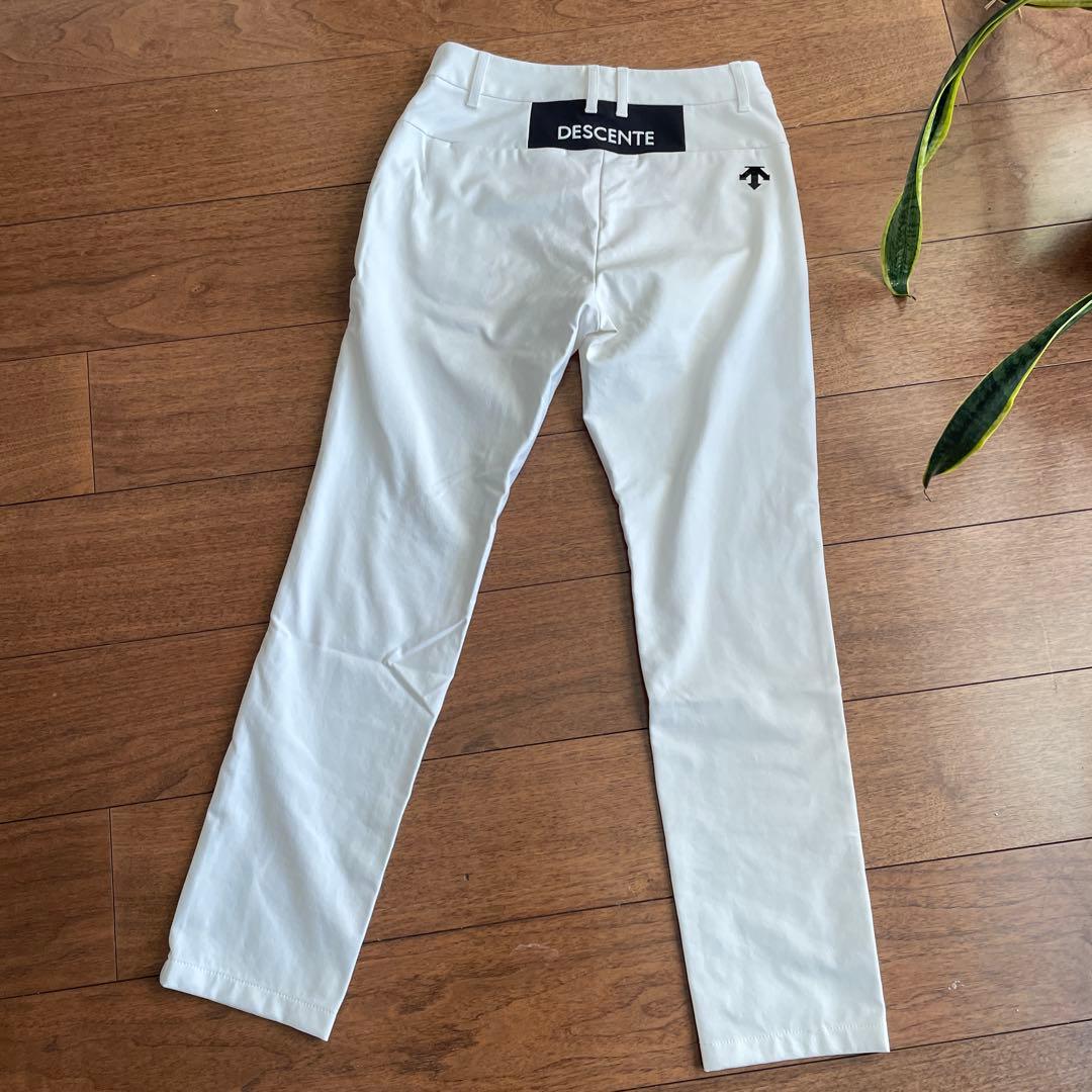 デサントゴルフ　新作白パンツM