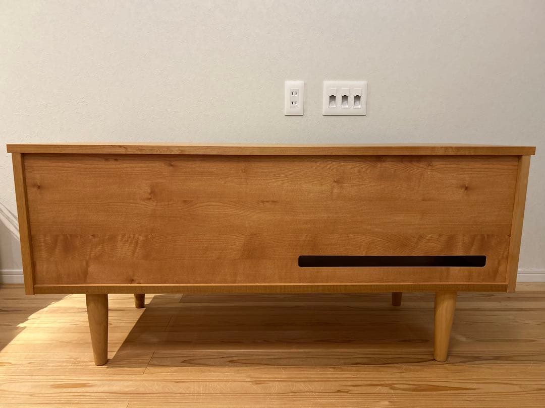 モモナチュラルのテレビ台
