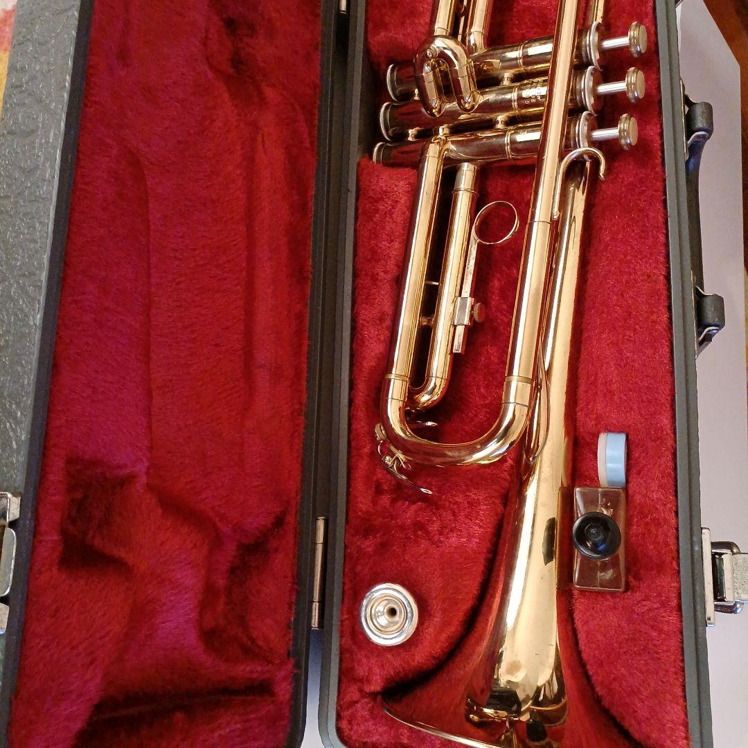 ゴールド トランペット マウスピース　 ケース付き