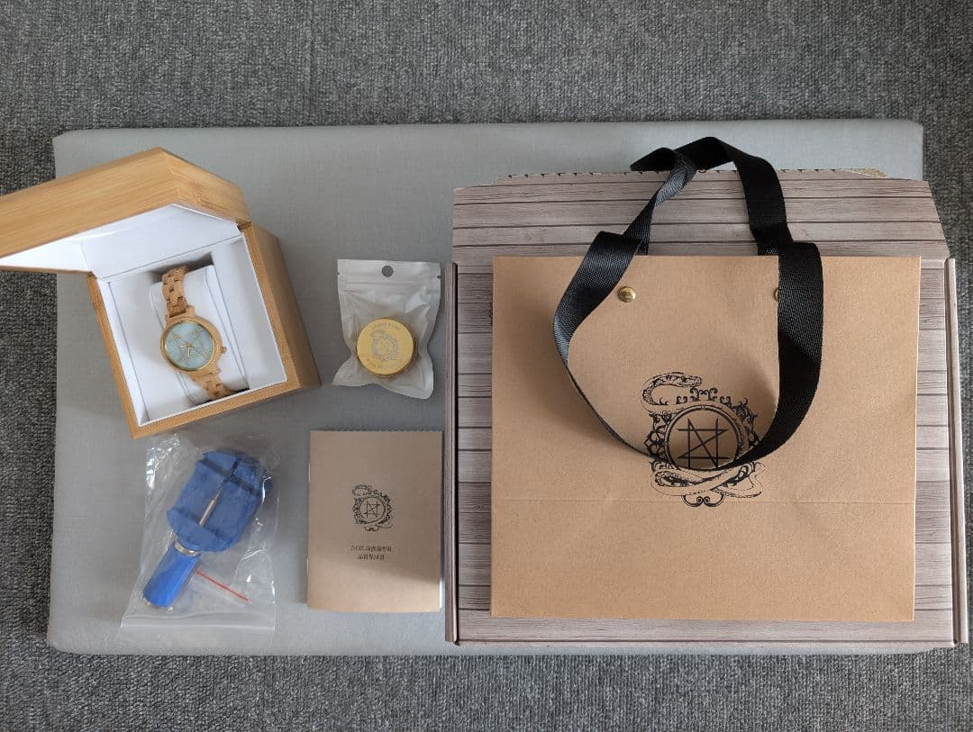 NOZ クオーツ／アクアマリン　バンブー天然木バンド 36mm 開封済み未使用