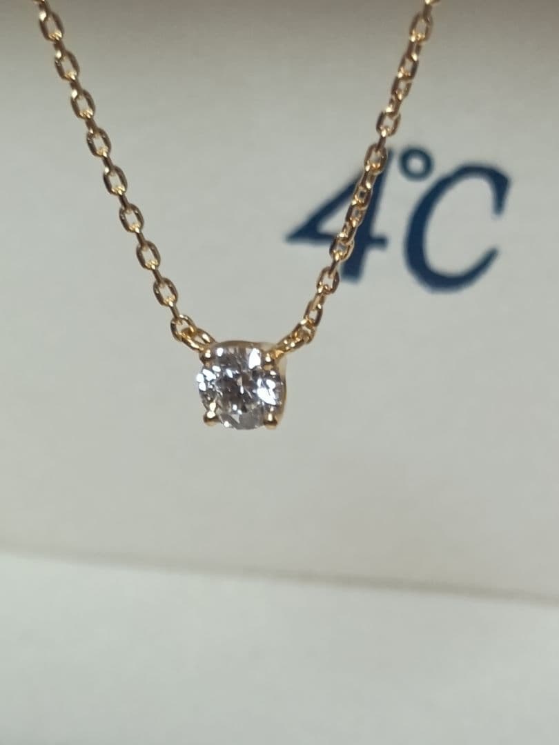 4℃ K18イエローゴールド 一粒ダイヤモンド ネックレス ダイヤ0.111ct