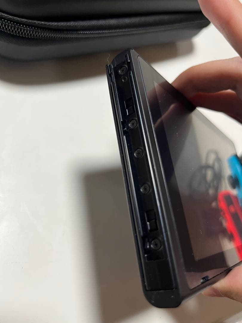 初代Nintendo Switch 本体 青/赤 付属品完備　他社ケース付き