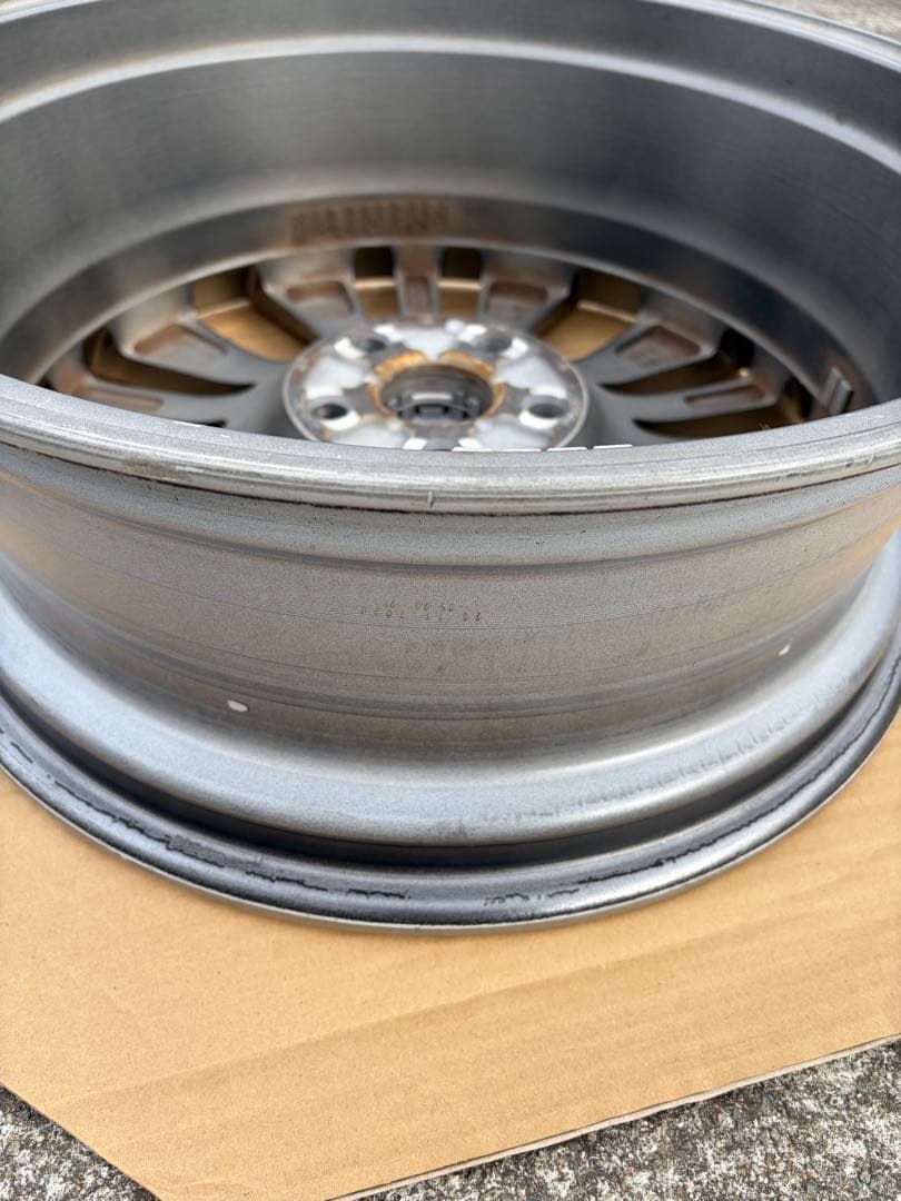 【送料無料】値引き！！①トヨタ 19インチ 80ハリアー純正　アルミホイール