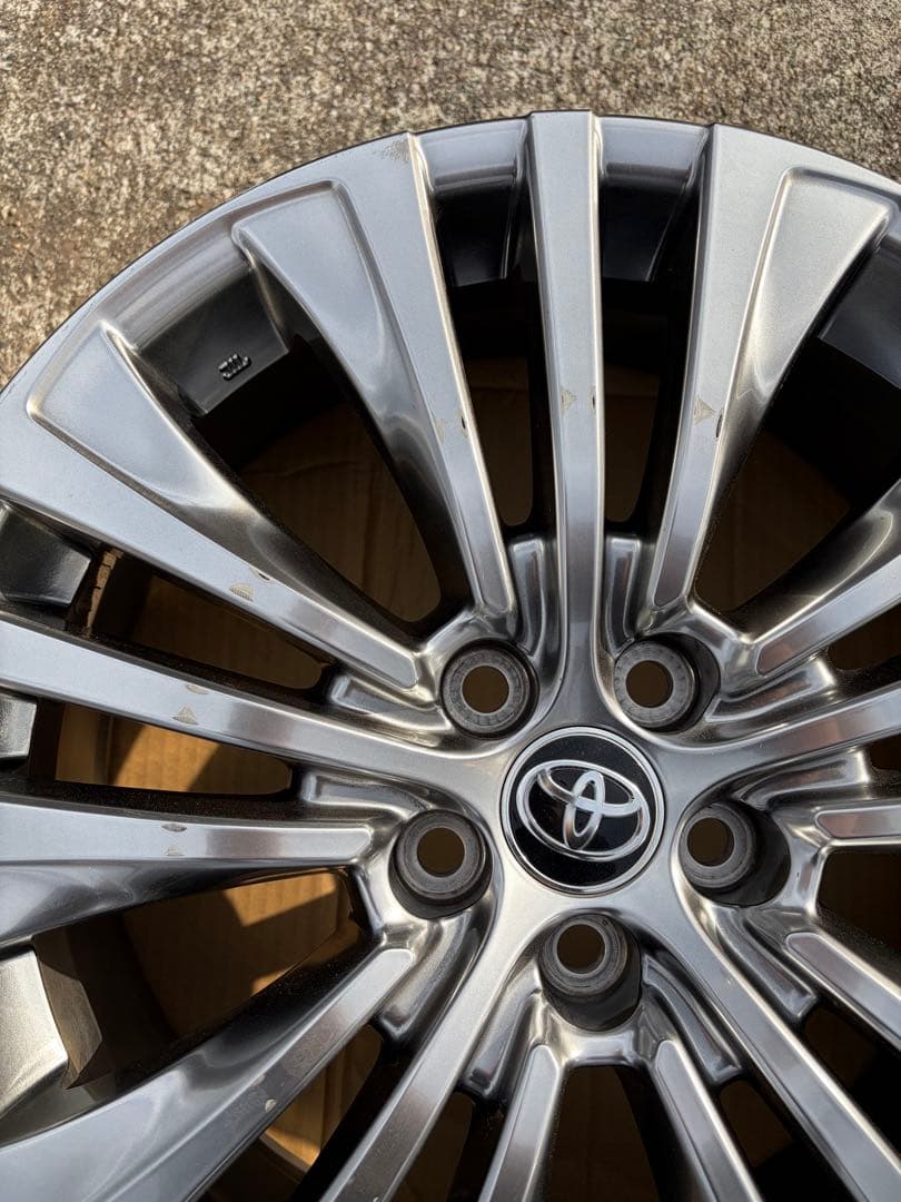 【送料無料】値引き！！①トヨタ 19インチ 80ハリアー純正　アルミホイール