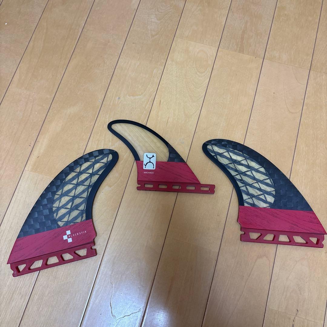 ロブマチャド 2＋1 フューチャーフィン