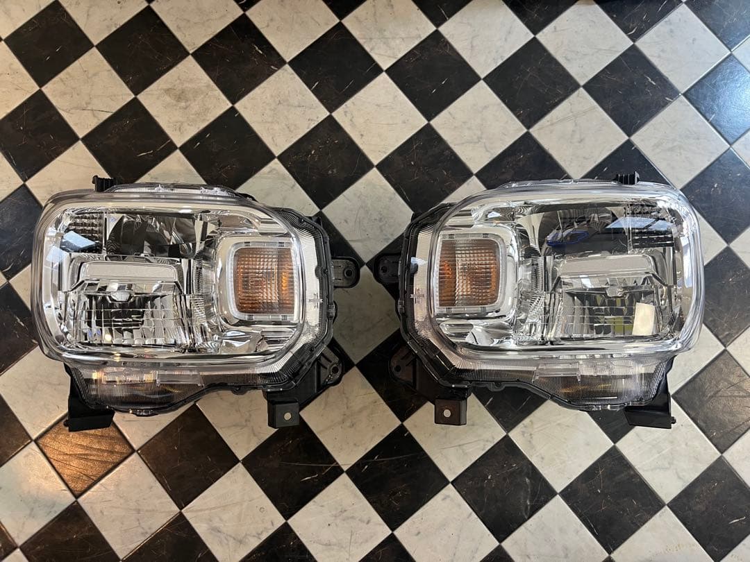 スペーシアMK94S ヘッドライト左右