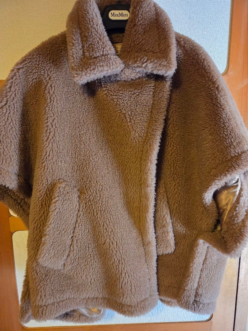美品マックマーラMax Maraテディベアケープキャメル