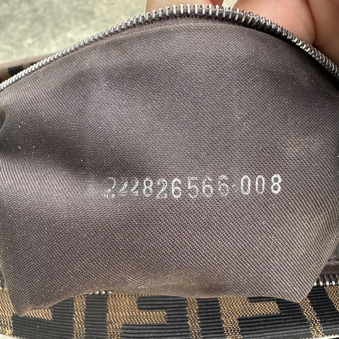 破格　fendi マンマバケット ショルダーバッグ ズッカ柄　ヴィンテージ