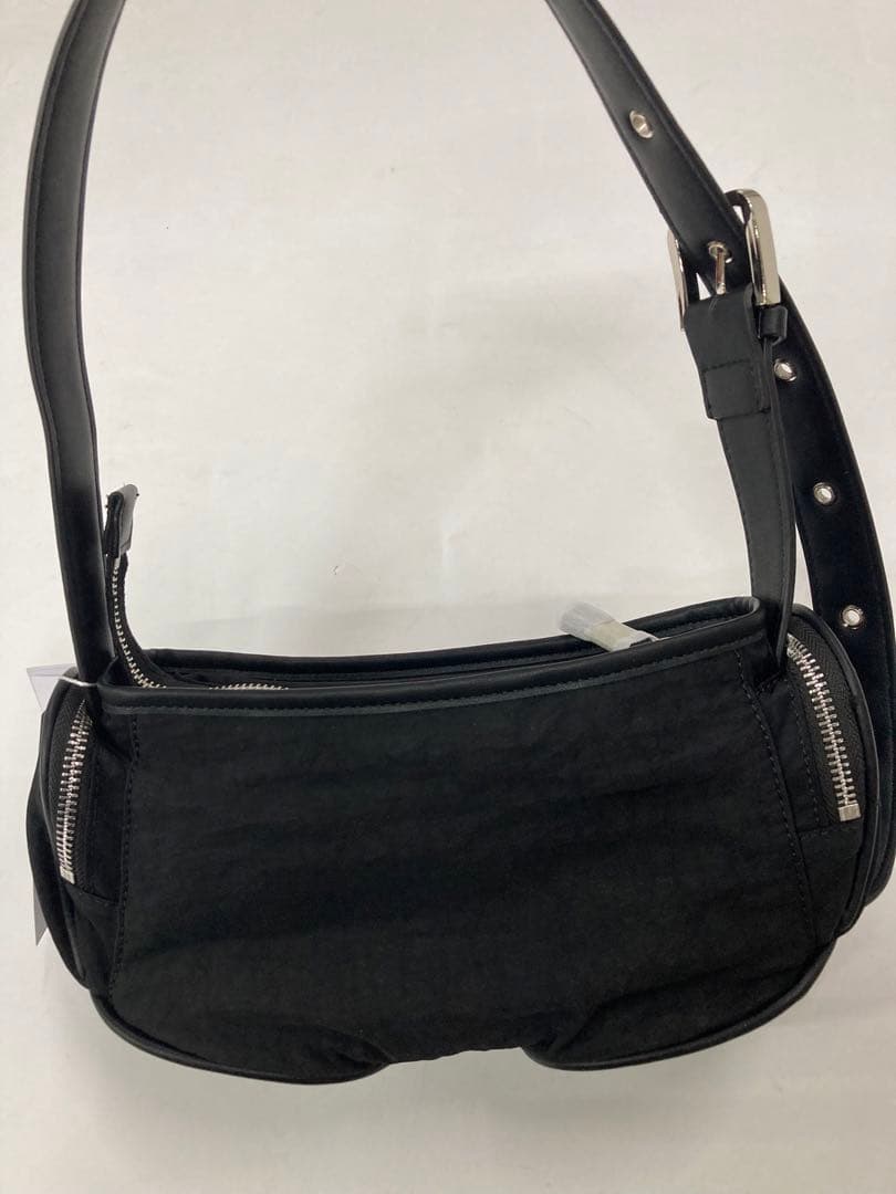 Matin kim ナイロンショルダーバッグ 黒