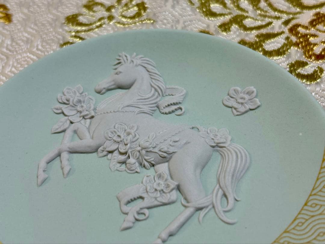 ウェッジウッド　干支トレイ　2026 馬